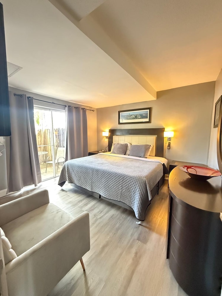 Sheridan Suites Apartments Hotel - photo 30