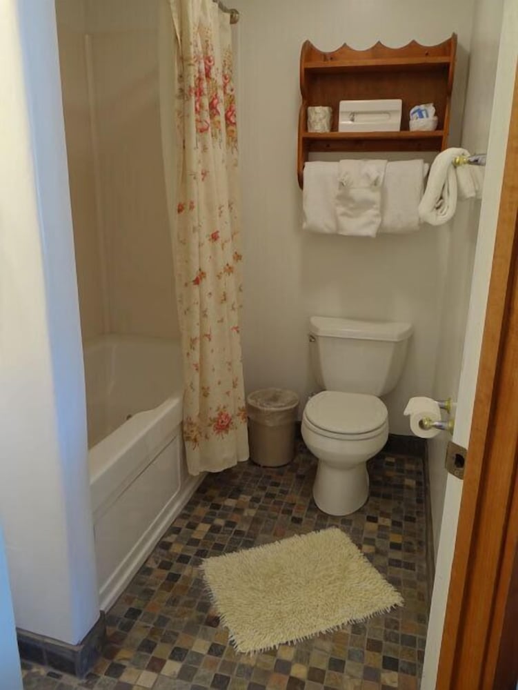 The Homestead Inn - photo 159