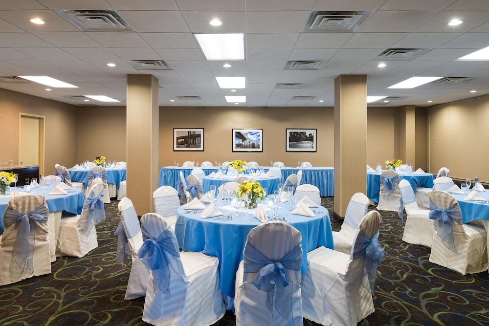 Hampton Inn White Plains Tarrytown - photo 27
