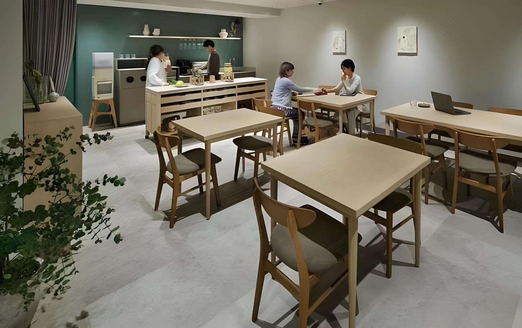Hotel Hisoca Ikebukuro — 4-Star Luxury Hotel in Tokyo, Japan