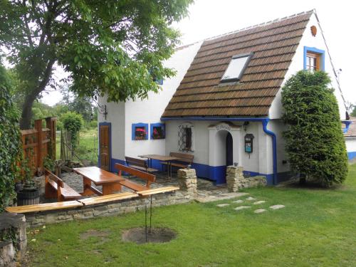 Ubytování U Štěpána — hotel in Luzice