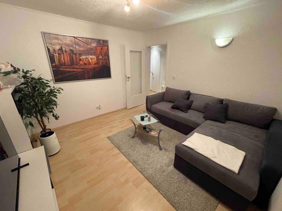 RobinsHomes 2023 Frisch renoviert in BS Lehndorf — 4-Star Luxury Hotel in Braunschweig, Germany
