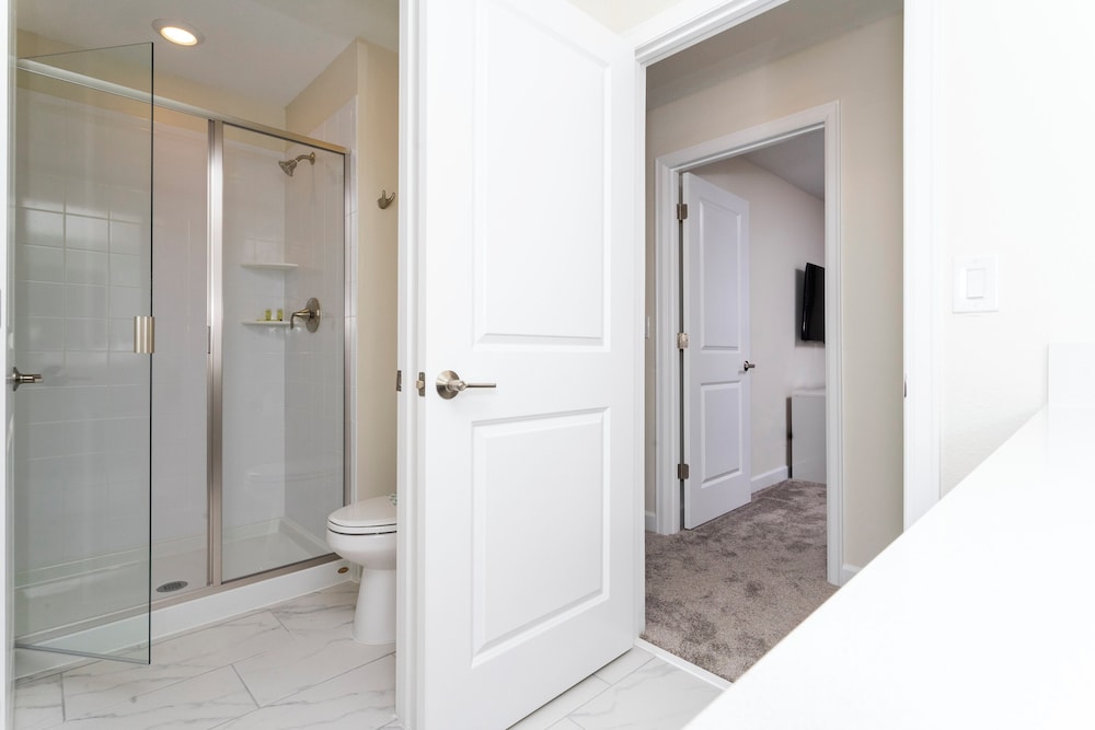 Gorgeous 4Bd Close to Disney w Pool @ Champions Gate Resort 1196 - photo 42
