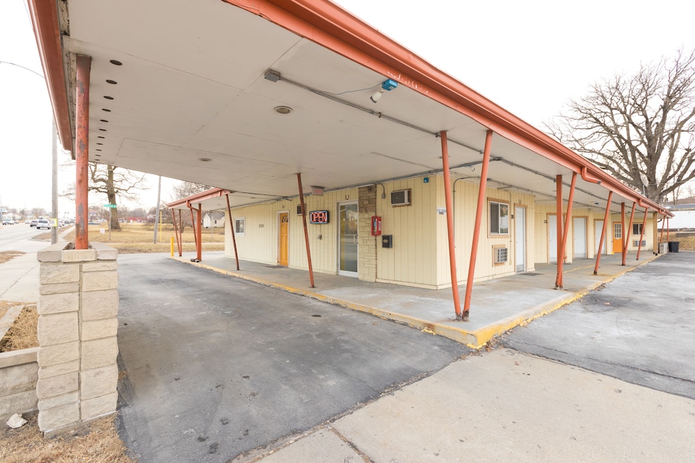 Cozy Rest Motel - photo 24