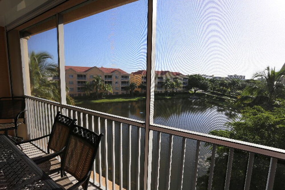 Bella Lago 144 — 4-Star Luxury Hotel in Fort Myers Beach, United States