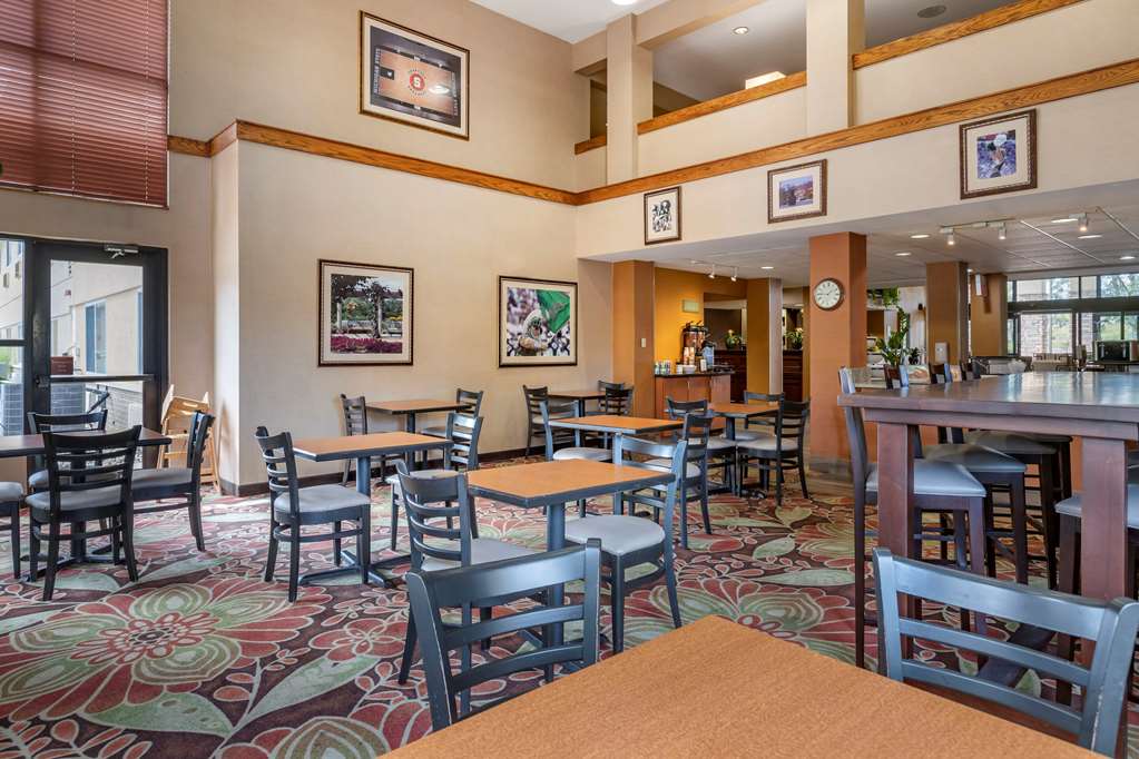 Comfort Inn Okemos East Lansing - photo 39