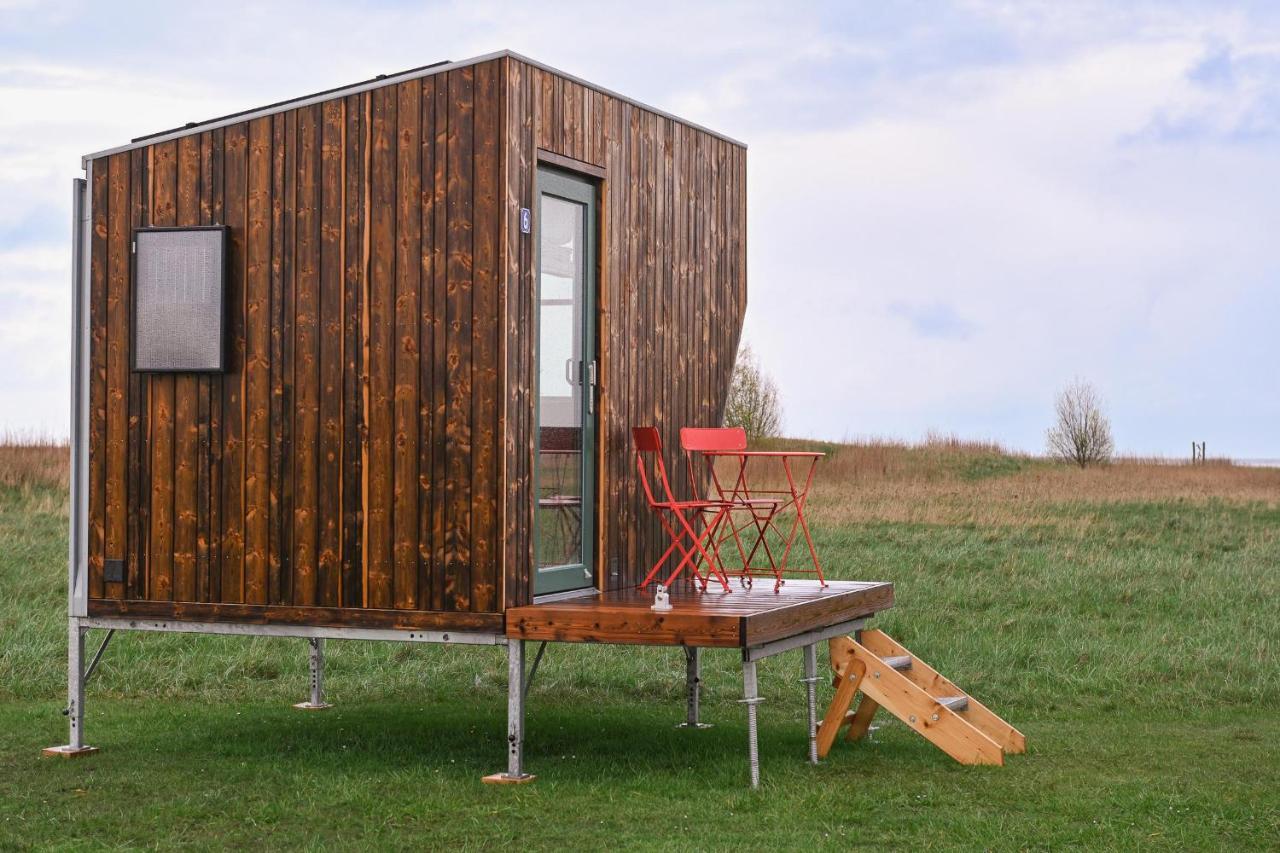 Sleep Space 24 Green Tiny Spot Schillig - last minute hotel in Unknown City