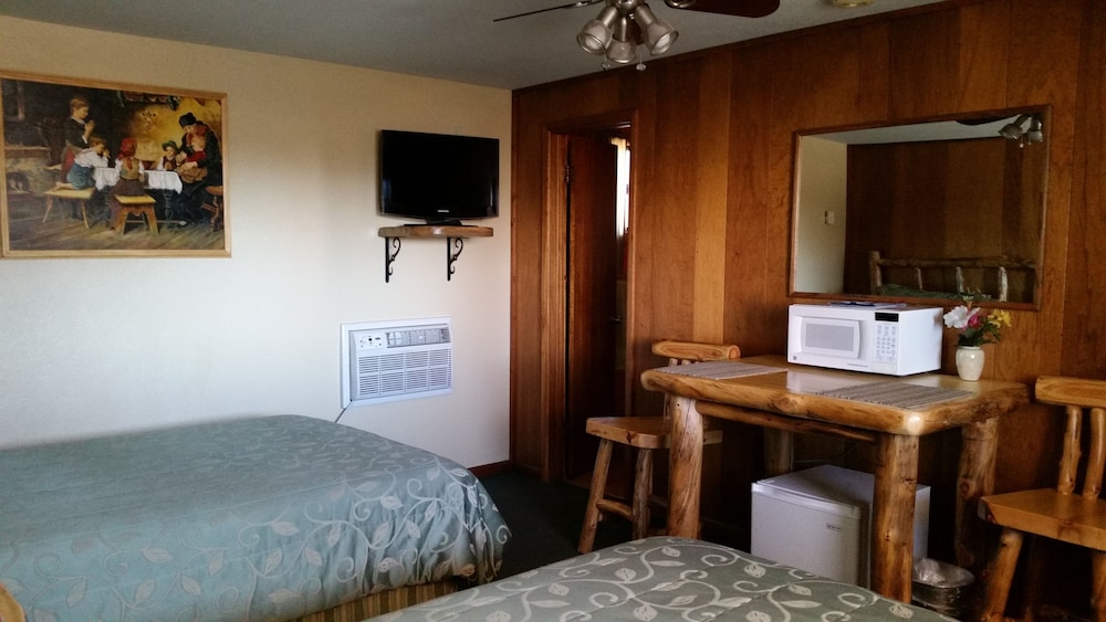 Long Holiday Motel - photo 6