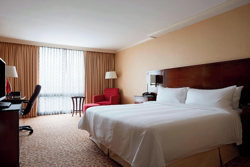 Stamford Marriott Hotel & Spa - photo 10
