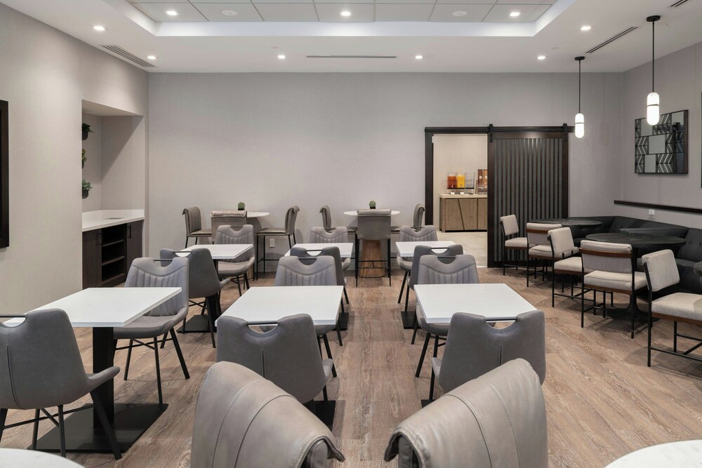 Fairfield by Marriott Inn & Suites Framingham - photo 25
