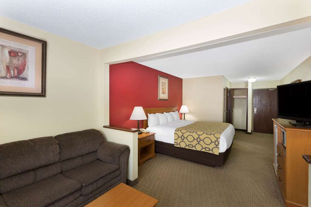 Baymont by Wyndham Fort Dodge - photo 14