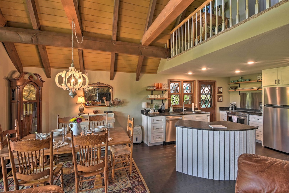 Sky Valley Home w Stunning Views 1 Mi to Resort - photo 5