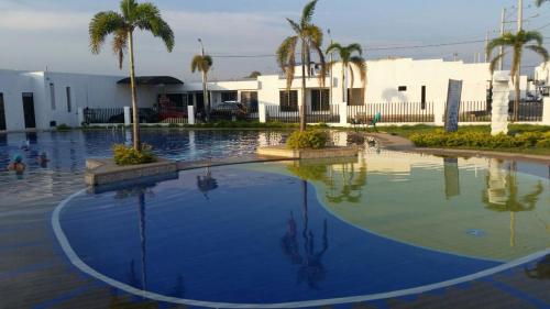 Excelente Casa vacacional — 4-Star Luxury Hotel in Flandes, Colombia