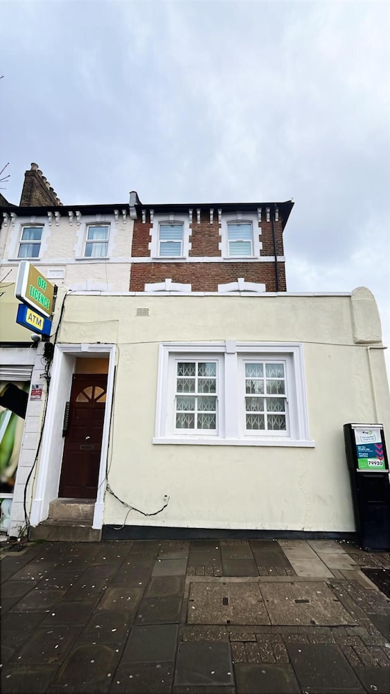 Dalston Luxe Studios - last minute hotel in London