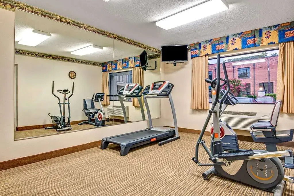 Days Inn Raleigh Downtown Hotel - photo 14