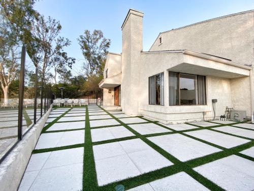 OCLuxeBnB Private Resort Living Minutes from Beach — hotel in Laguna Hills