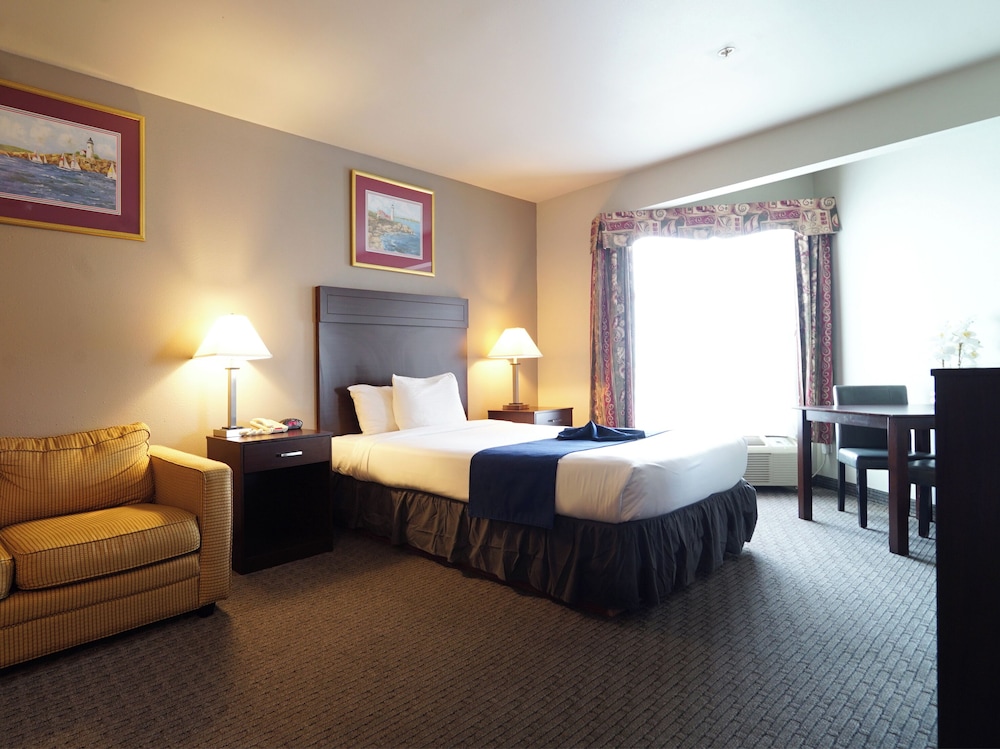BayVue Hotel Resort and Suites - photo 15