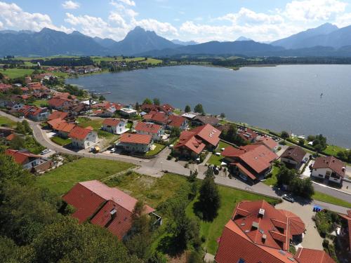 Residenz Sonnenhang II — 4-Star Luxury Hotel in Fuessen, Germany