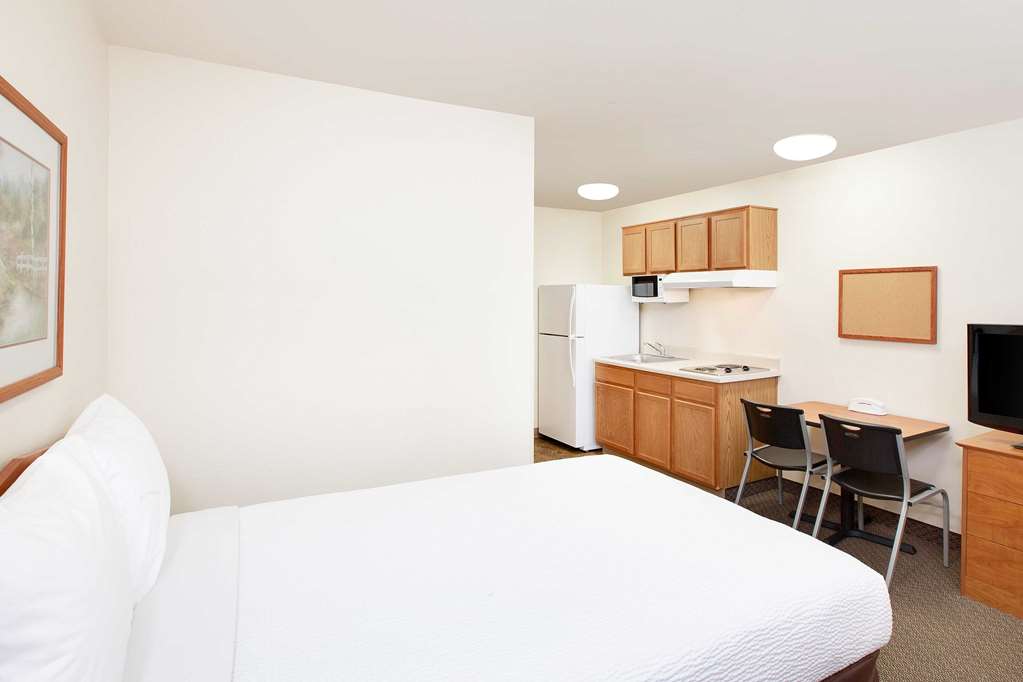 Woodspring Suites Houston Westchase - photo 5