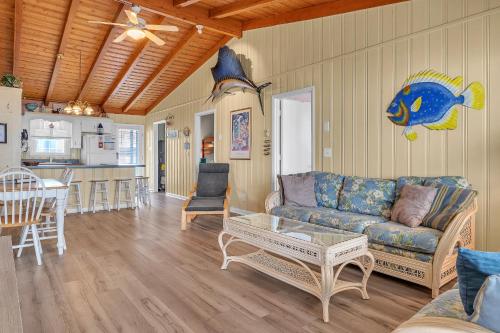 Cabana Boy by Oak Island Accommodations - photo 35