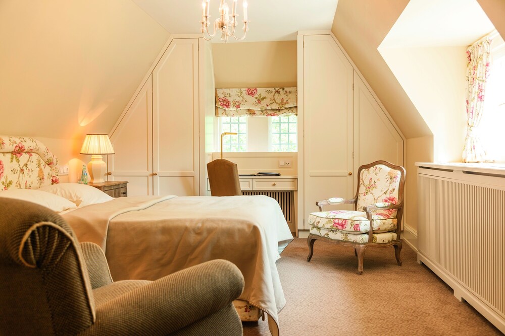 Schlosshotel Kronberg Hotel Frankfurt — Kronberg — photo 4