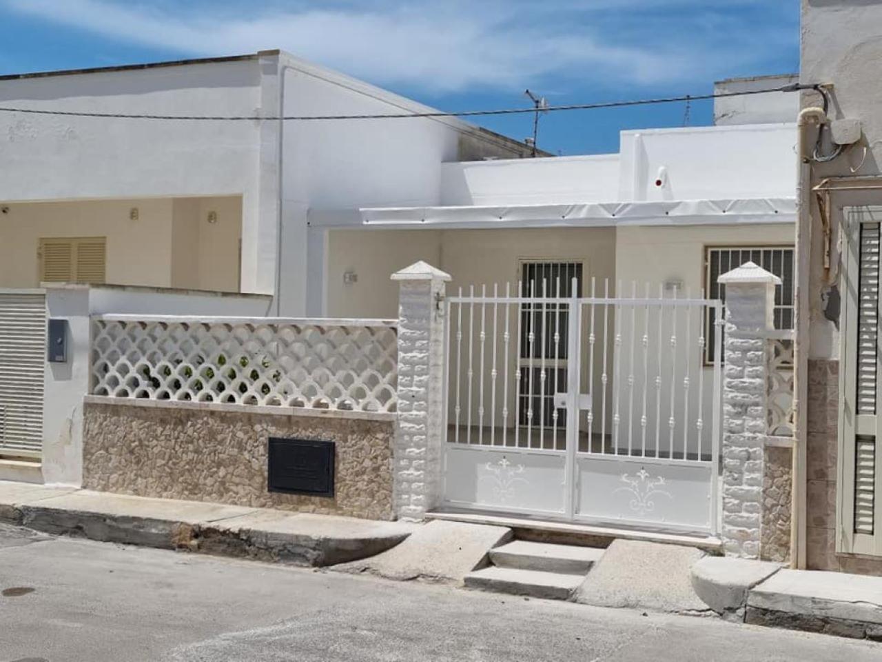 Alvaro Holiday Home — 4-Star Luxury Hotel in Porto Cesareo, Italy