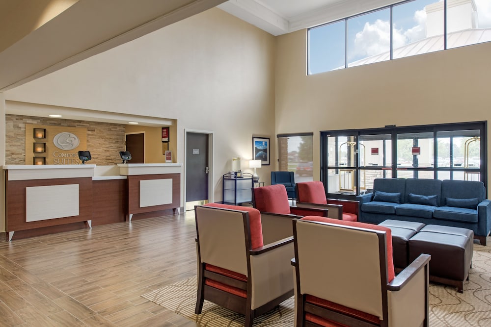 Comfort Suites Lafayette University Area - photo 3