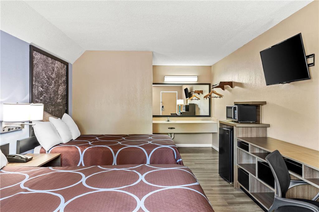 Super 8 by Wyndham Brownsburg - photo 19