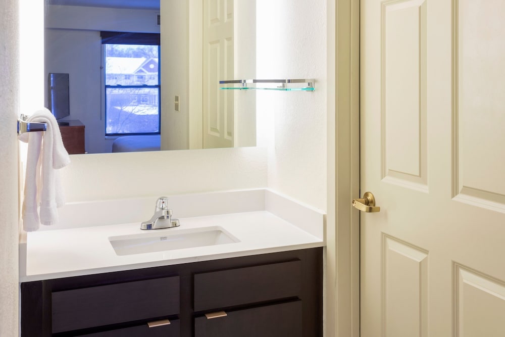 Residence Inn by Marriott Minneapolis St. Paul Roseville - photo 39