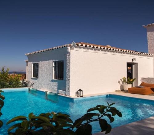 Κ Villa — 4-Star Luxury Hotel in Spetses, Greece