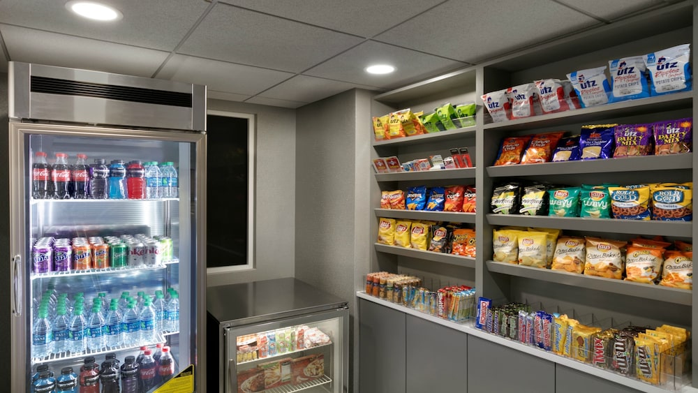 Holiday Inn Express Williamsbrg Busch Gardens Area by IHG - photo 25