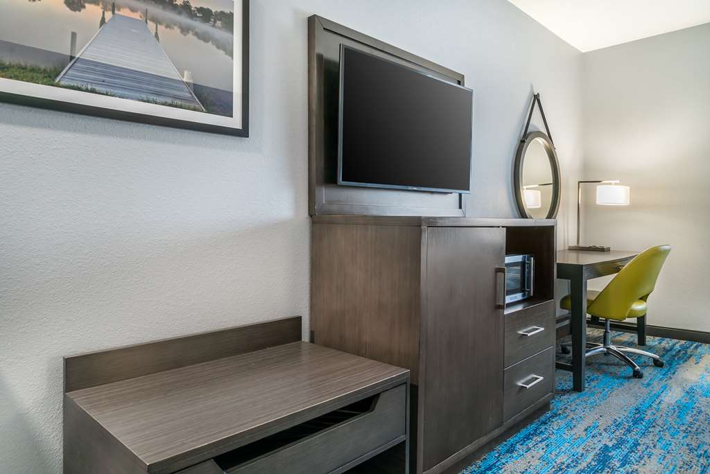 Comfort Inn & Suites Adrian - photo 12