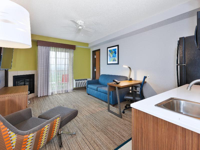 Holiday Inn Express & Suites Petoskey by IHG - photo 98