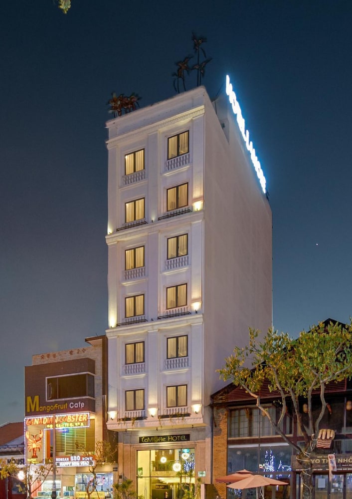 Lamore Hotel — Da Nang — photo 3