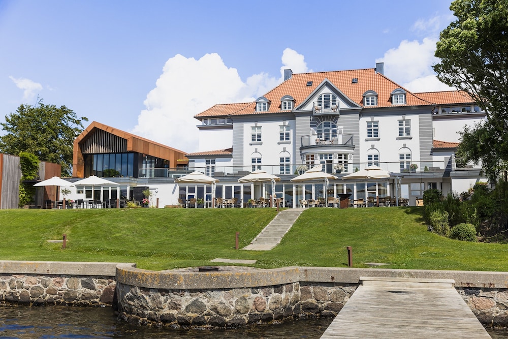 Sinatur Hotel Sixtus