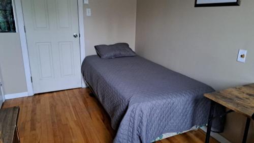 Le1226 Private Room 3 with Free WIFI and Parking — hotel in Edmundston