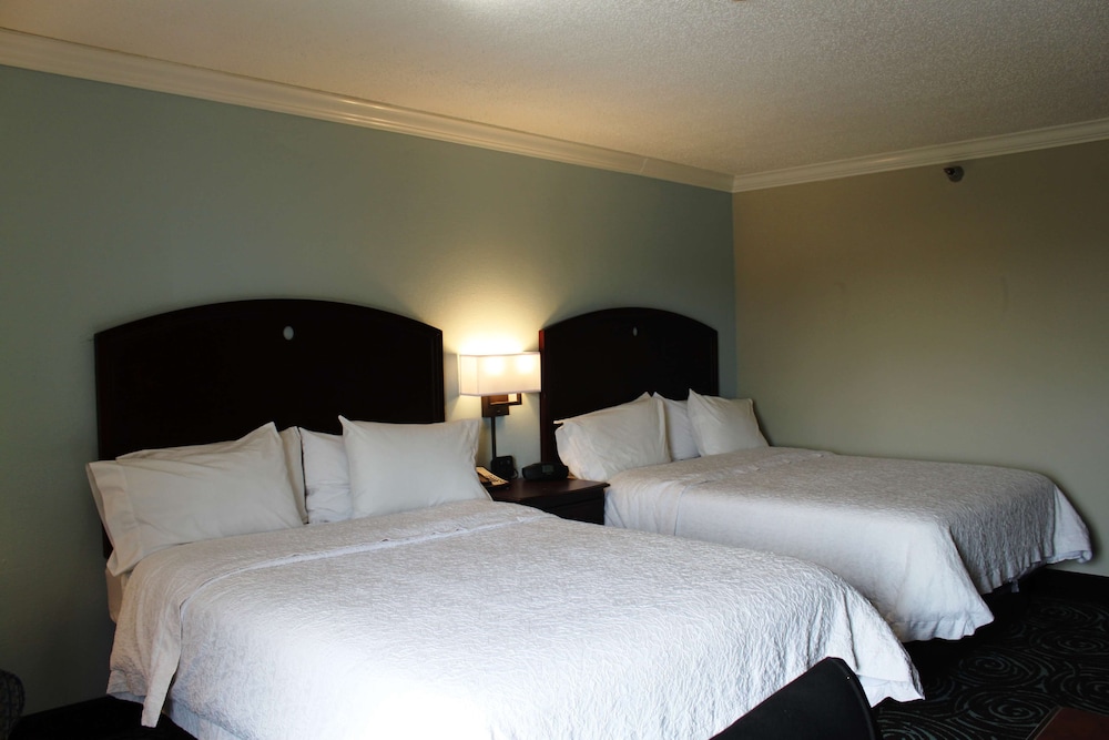 Hampton Inn Perry Ga - photo 8