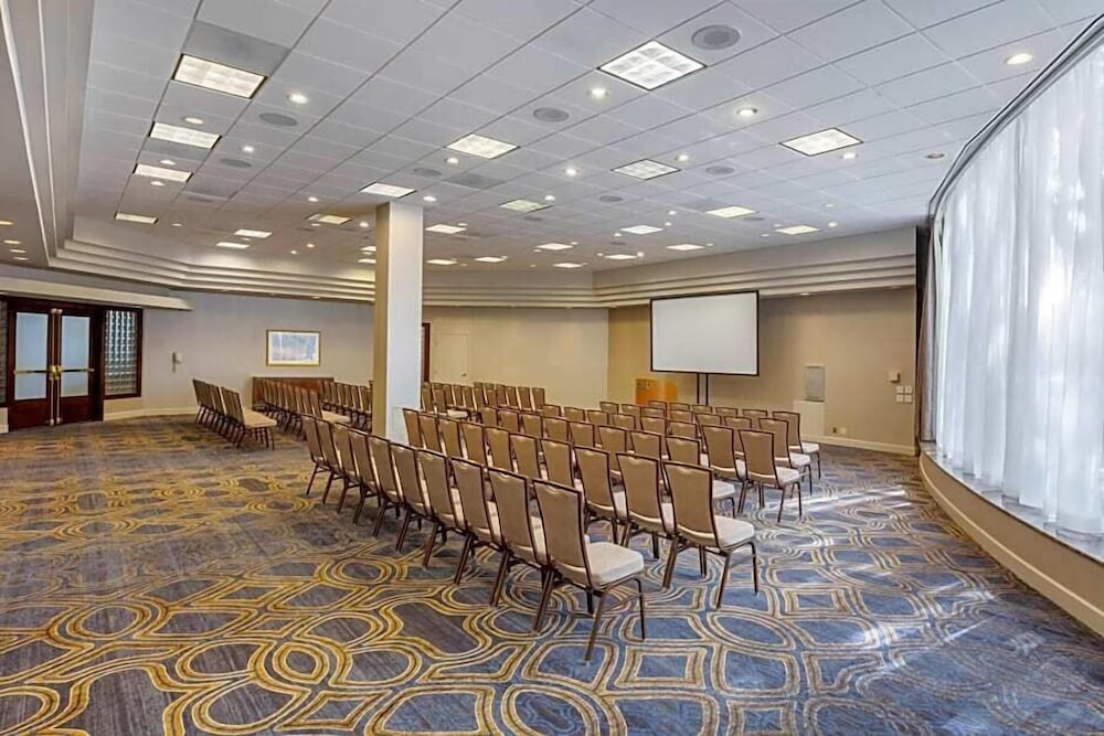 Austin Southpark Hotel - photo 43