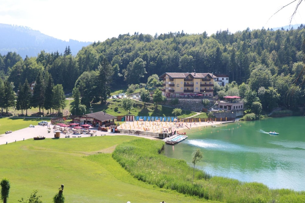 Hotel Al Lago - carbon neutral hotel in Folgaria