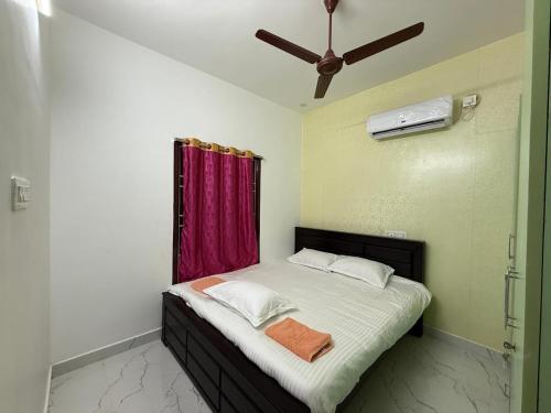 Anemon Stays in Marakkanam, India