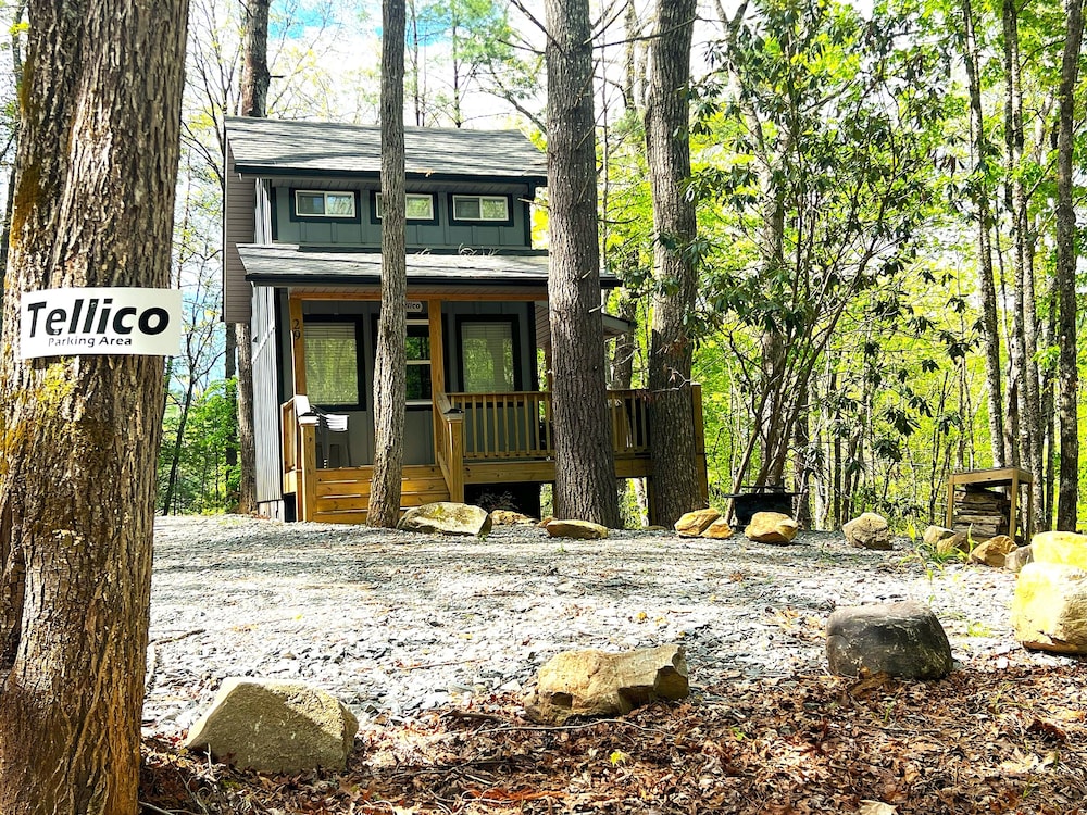 Wayah Ridge Escapes — hotel in Topton