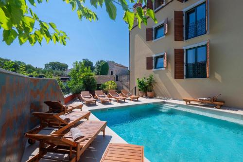 Luxury Villa Casa Nova with wellness and game room — 4-Star Luxury Hotel in Bale, Croatia