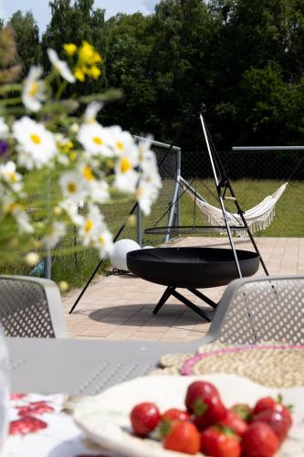 MaChatka wakacyjny dom z klimatem — hotel in Winsko