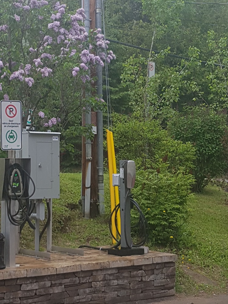 Hotel & Pavillons Le Petit Manoir du Casino in La Malbaie, Canada