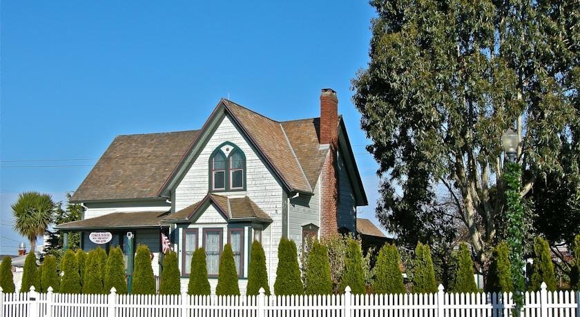 Old Tower House Bed & Breakfast - photo 14