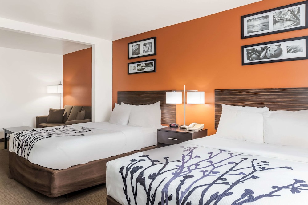 Sleep Inn North Liberty - photo 24