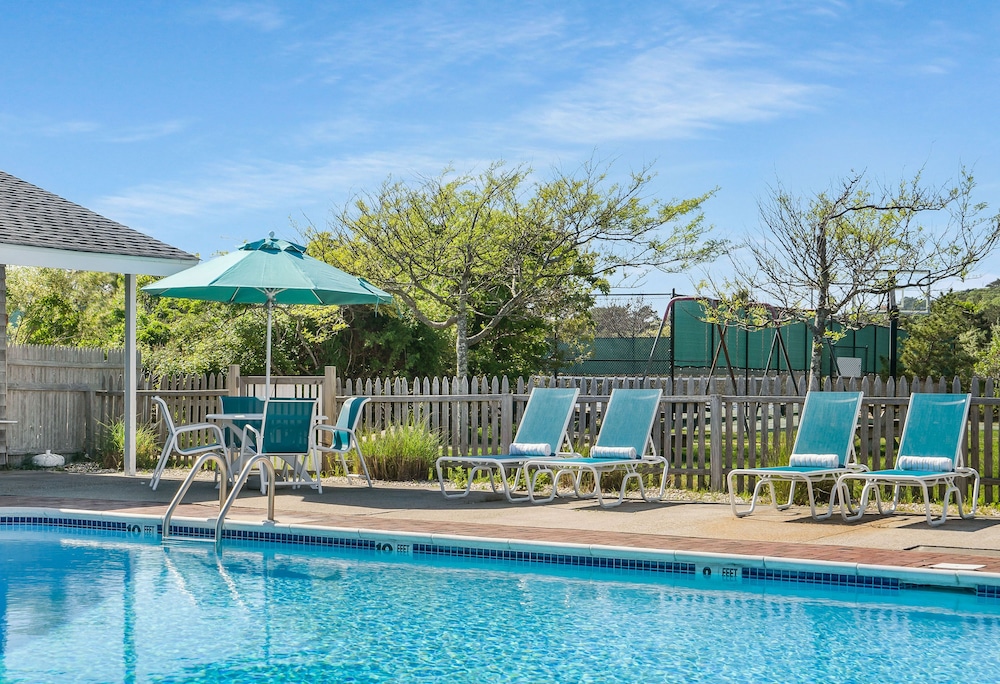 Driftwood Resort - photo 289