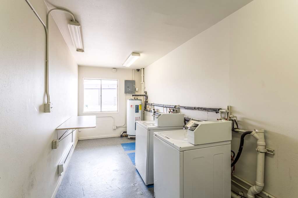 Motel 6 Albuquerque NM Northeast - photo 26