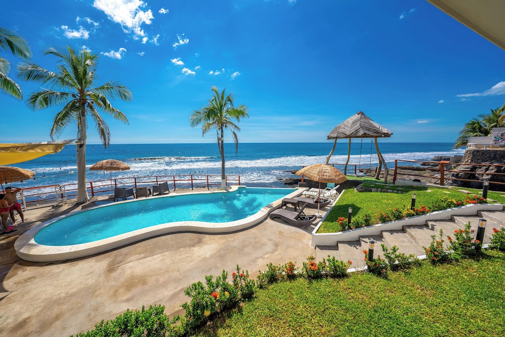 Reef On The water in La Libertad, El Salvador