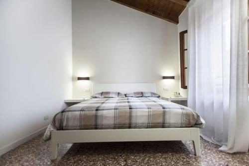 Appartamento in contesto storico — 4-Star Luxury Hotel in Noale, Italy